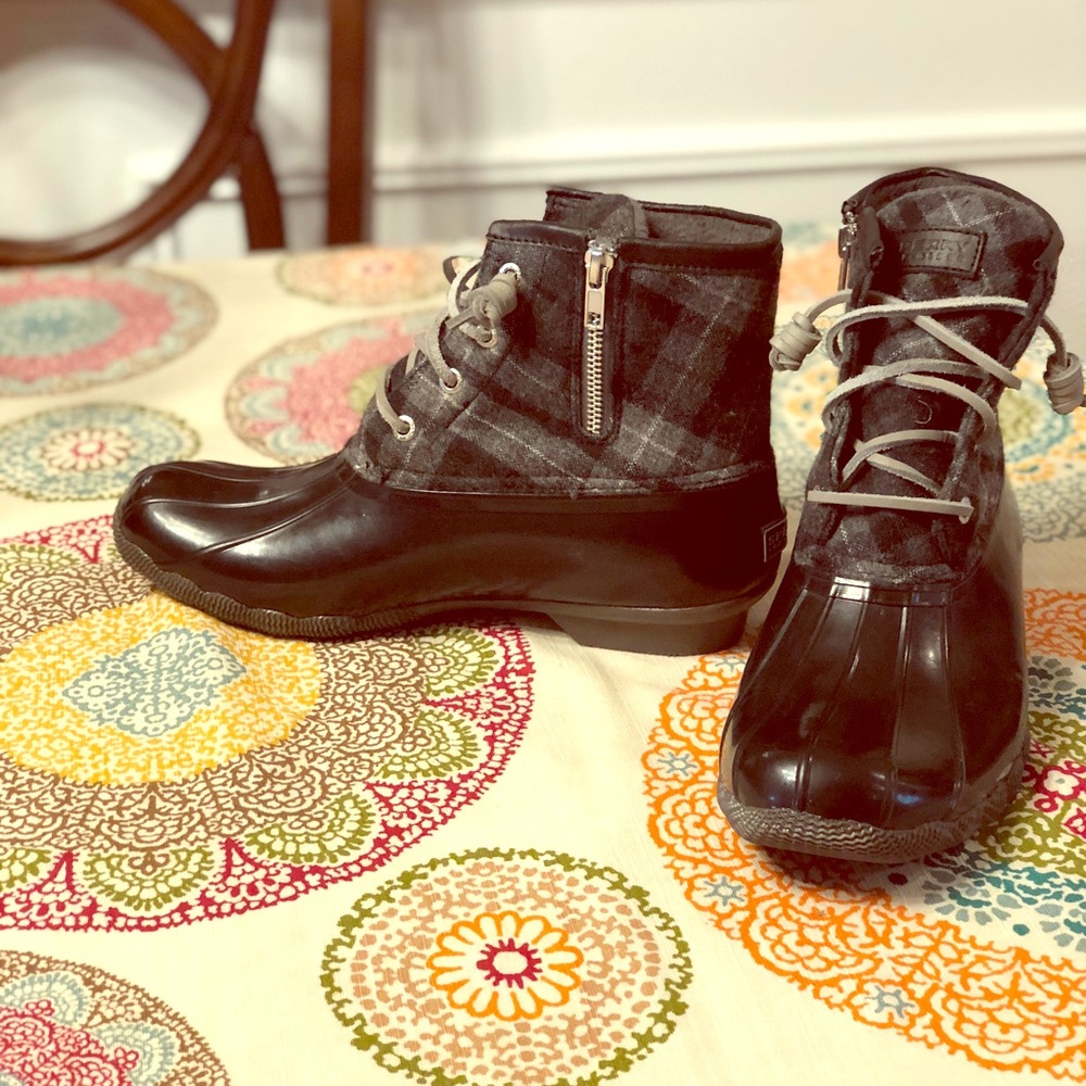 Sperry duck boots
